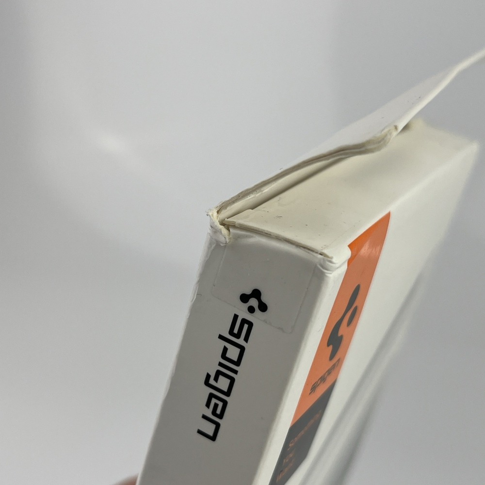 Spigen‎ GLAStR Ez Fit iPhone Series Screen Protector (2 Pack) New in Box - Picture 6 of 7